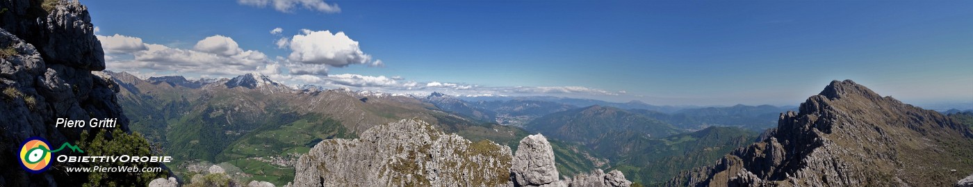 84 Mone Alben visto salendo alla Cima della Croce.jpg